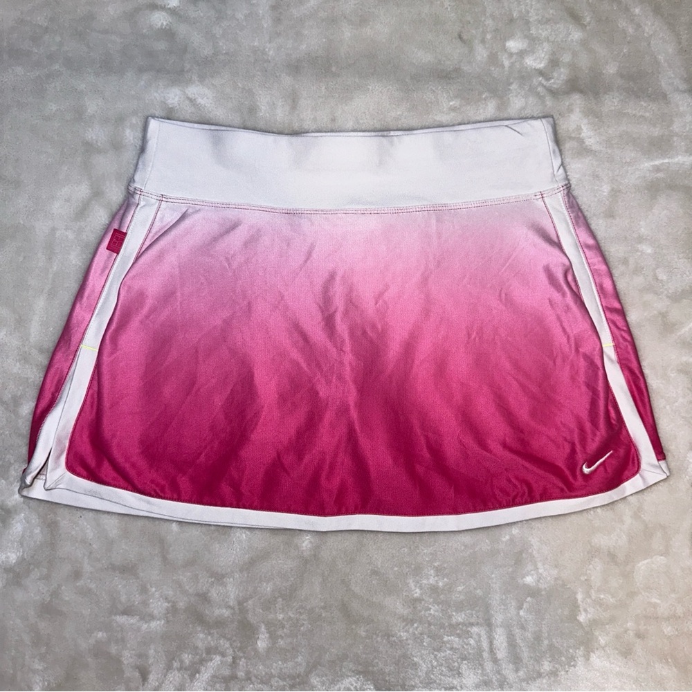 Vintage Nike Ombre Pink/White Skort Size Small - Picture 2 of 8
